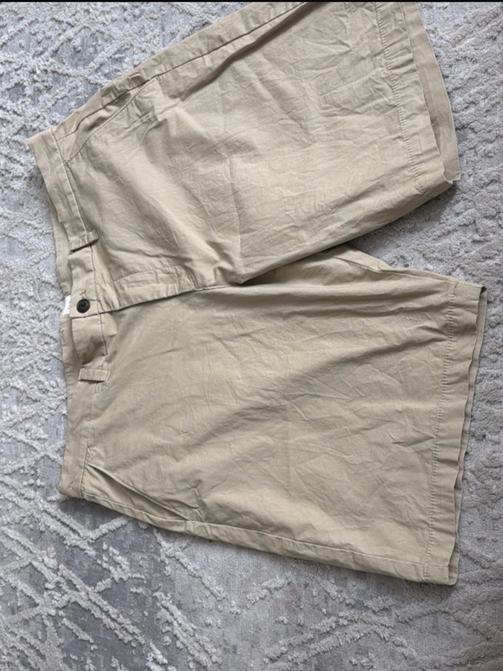 GAP Men's Khaki Flat-Front Cotton Shorts